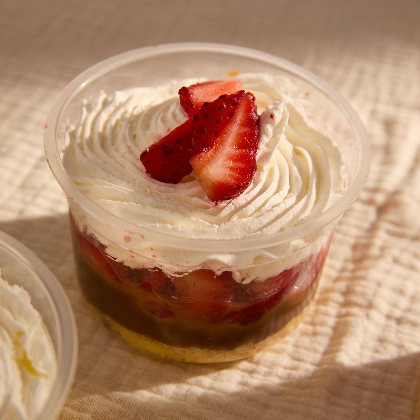 Postre individual frutilla